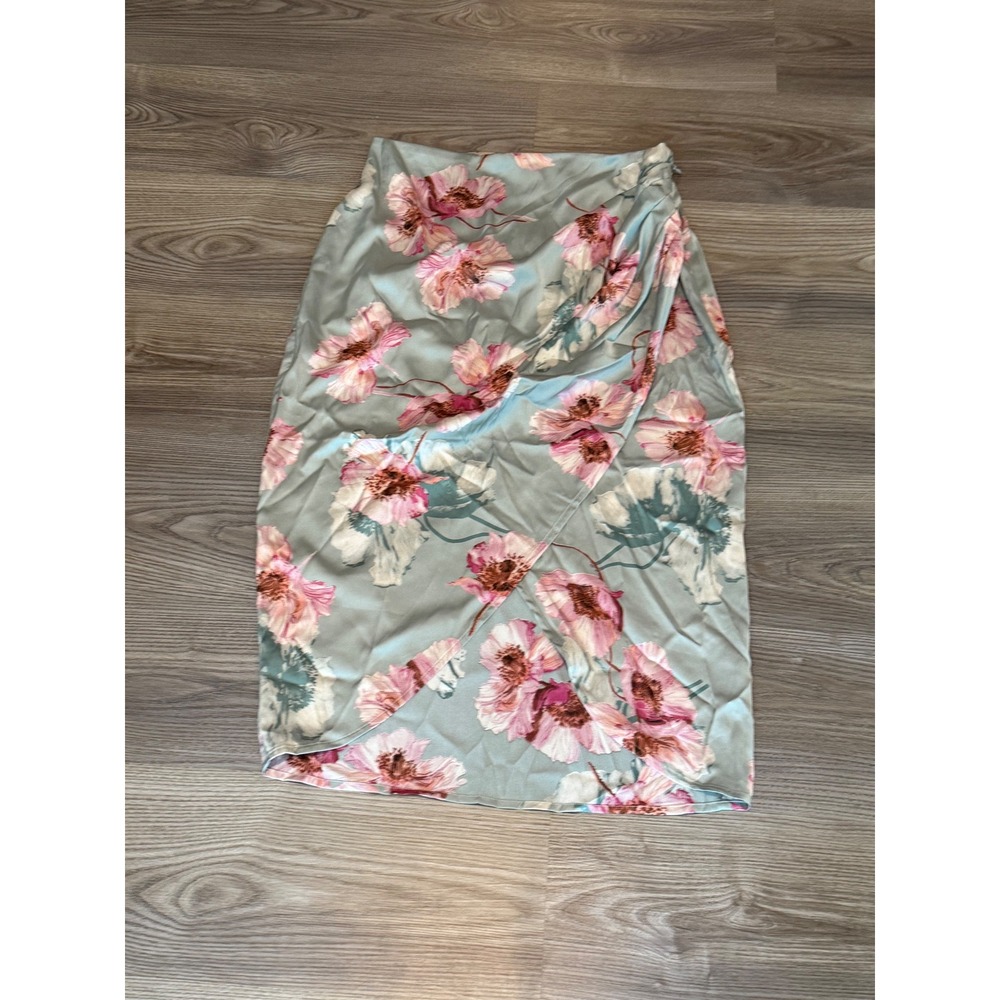 Express Conscious Edit Floral Satin Wrap Midi Skirt Sage Pink Size 8 NWT